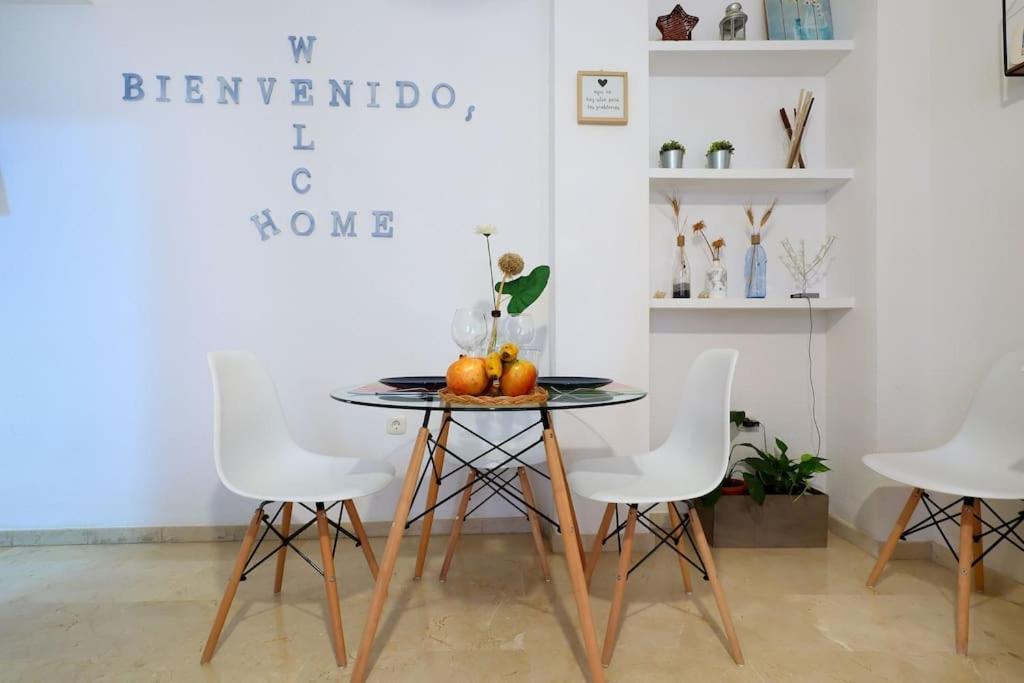 Slow San Fernando Apartment *